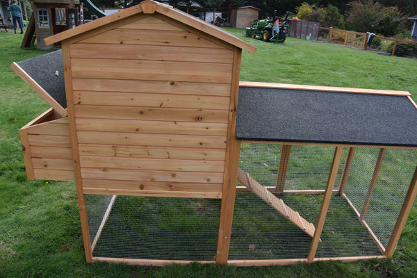 The LODGE Coop. New color and size! IN-STOCK