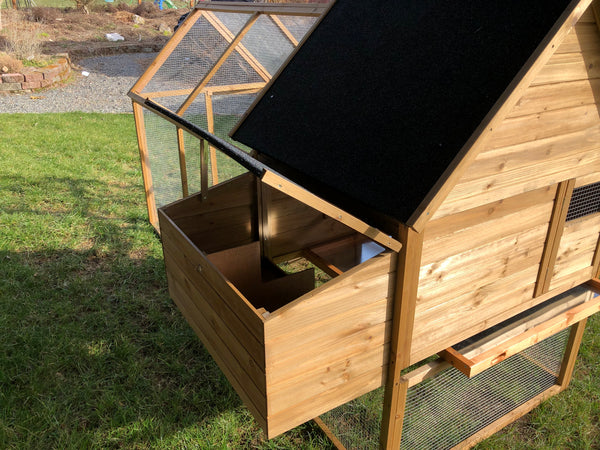 KONA COOP for 6-8 Hens:  Designed in Kona.